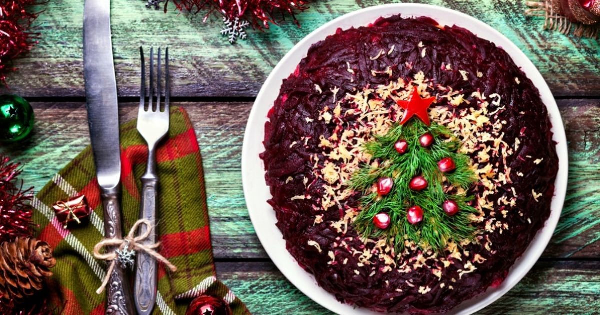 8 вкуснейших салатов, которые так и просятся на новогодний стол