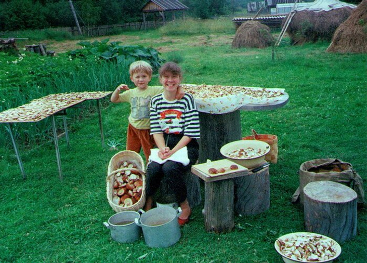 20+ теплых снимков из детства, от которых в сердце что-то екает / Sololaki