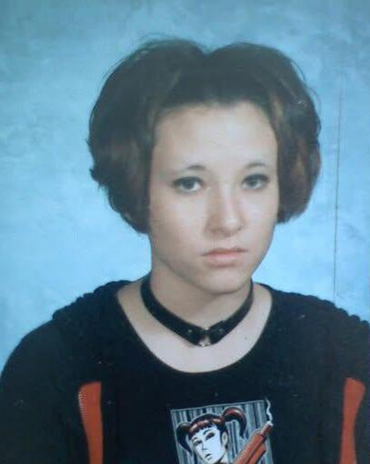 школьные годы — это чистая ностальгия и немного стыда / Sololaki